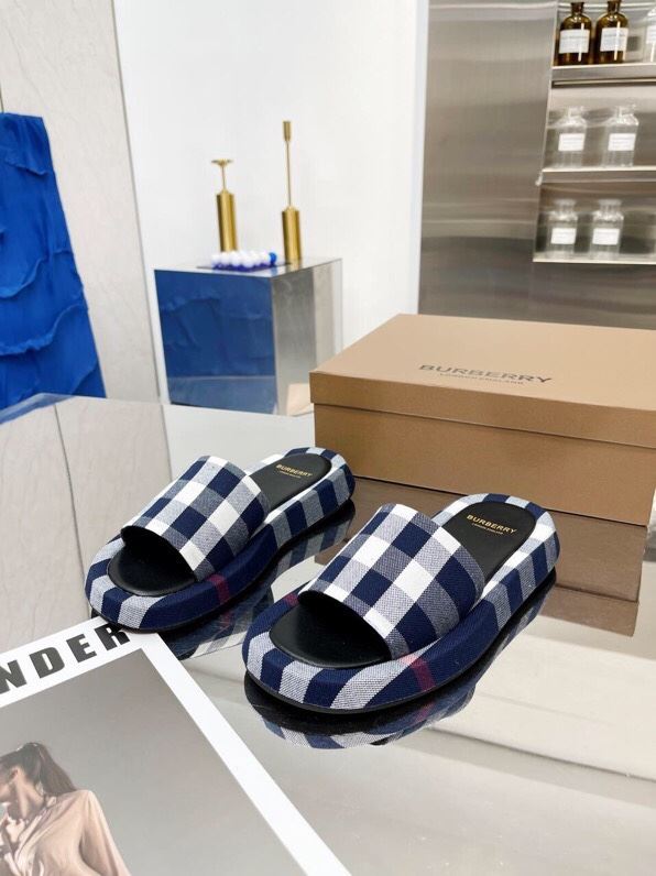 Burberry Slippers